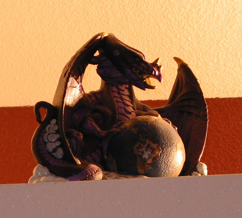 dragon_flash_shelf
